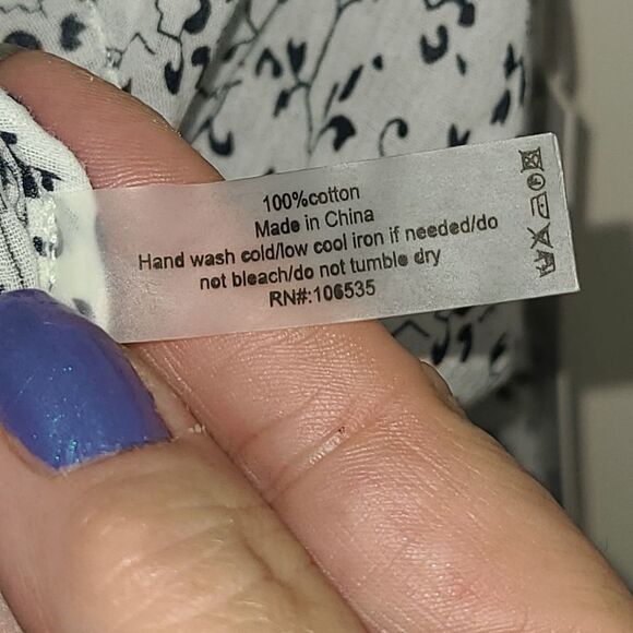 Sundays NYC Boho Tassle Tie Blouse - Picture 12 of 16